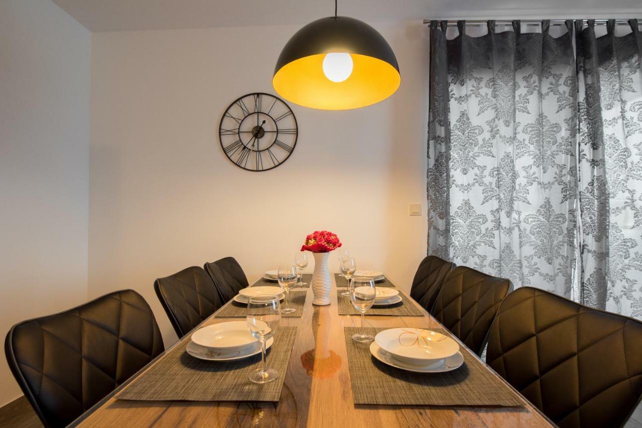 Villa Anja Peroj Buitenkant foto