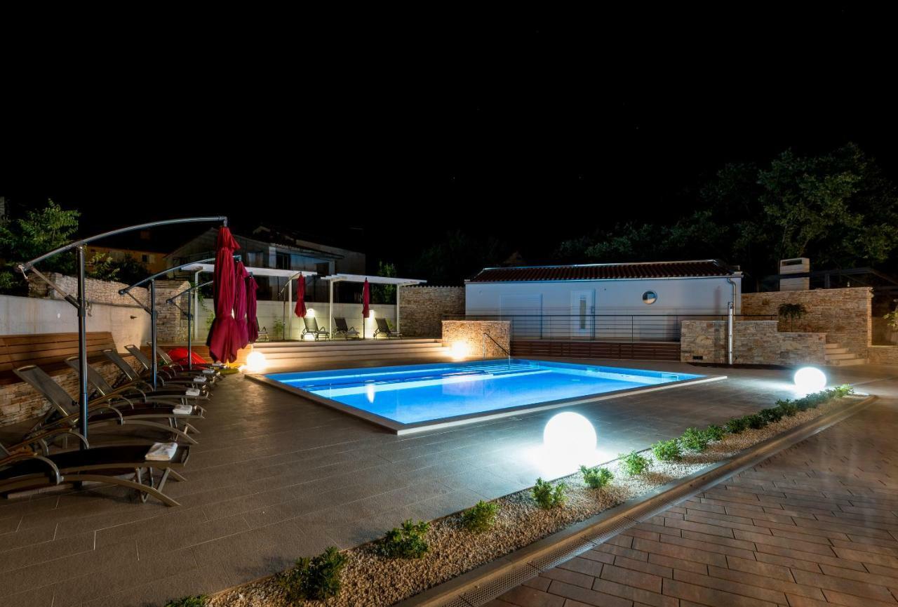 Villa Anja Peroj Buitenkant foto