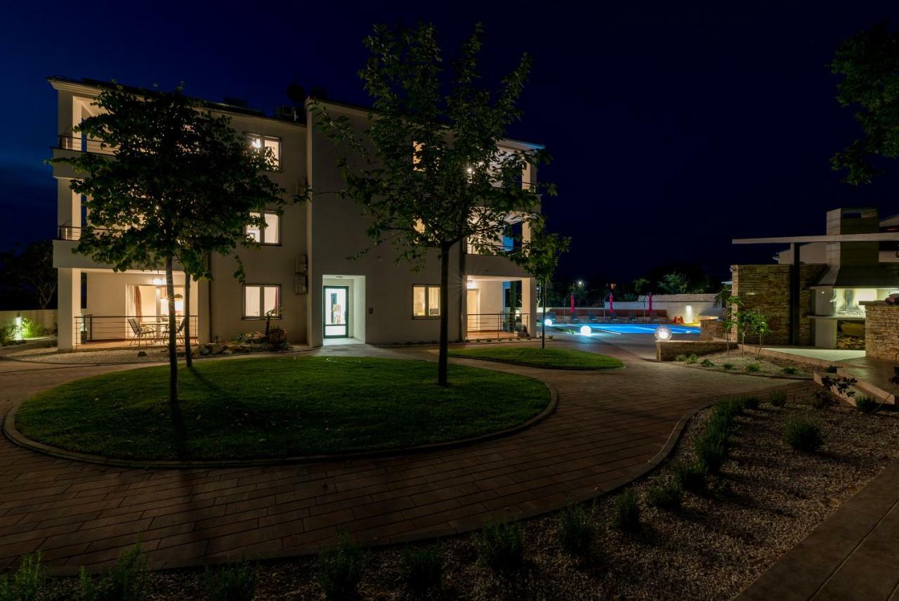 Villa Anja Peroj Buitenkant foto