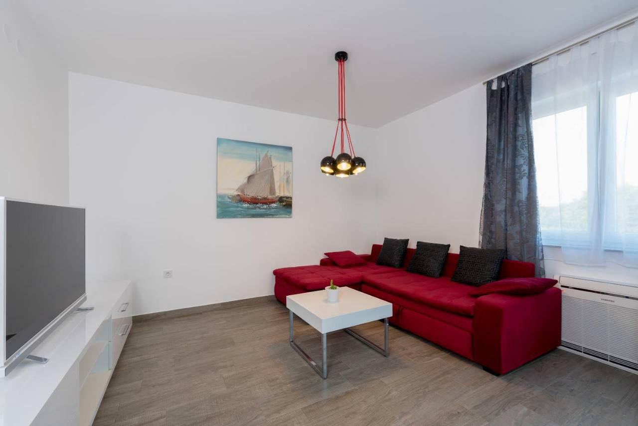 Villa Anja Peroj Buitenkant foto